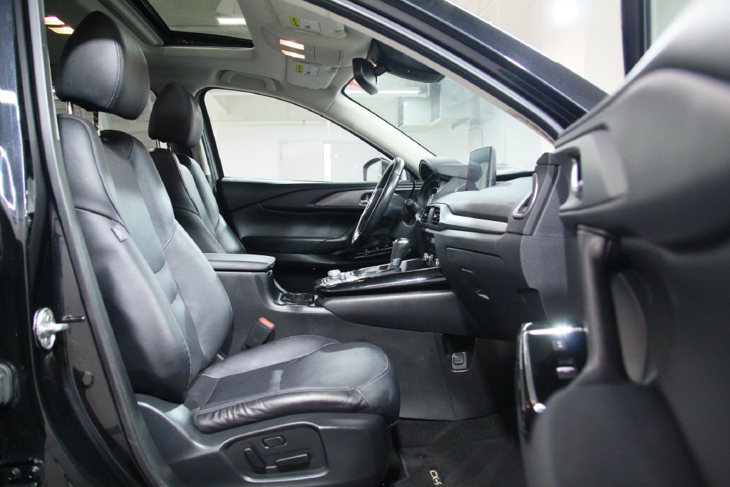 Used 2020 MAZDA CX-9 Touring w/ Touring Premium Package AWD/4WD image 20