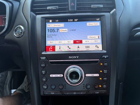 Used 2019 Ford Fusion Titanium FWD image 14