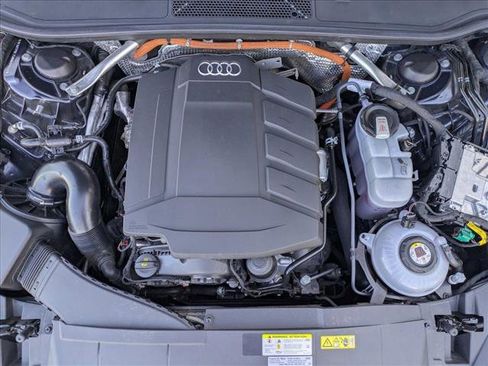 Used 2021 Audi A7 e Premium Plus w/ Black Optic Package image 24