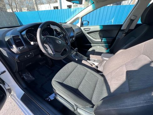 Used 2016 Kia Forte LX image 16