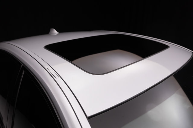 Used 2014 BMW 750i RWD image 34