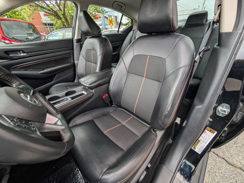 Used 2022 Nissan Altima 2.5 SR FWD image 16