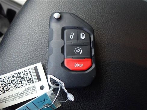 New 2026 Jeep Gladiator Willys image 24