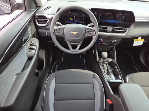 New 2026 Chevrolet TrailBlazer LS AWD/4WD image 26