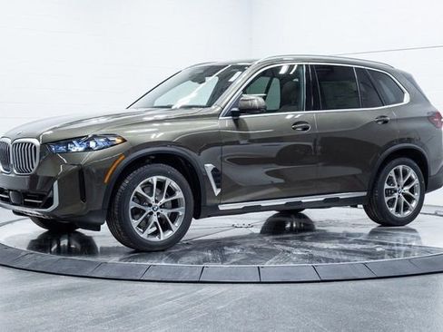 New 2026 BMW X5 xDrive40i w/ Climate Comfort Package image 8