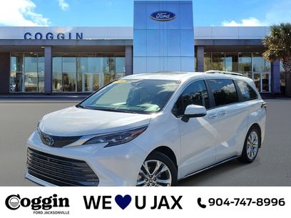 Used 2024 Toyota Sienna Platinum