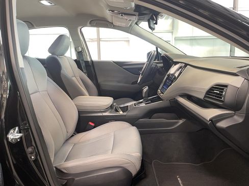 Used 2025 Subaru Legacy Premium AWD/4WD image 19
