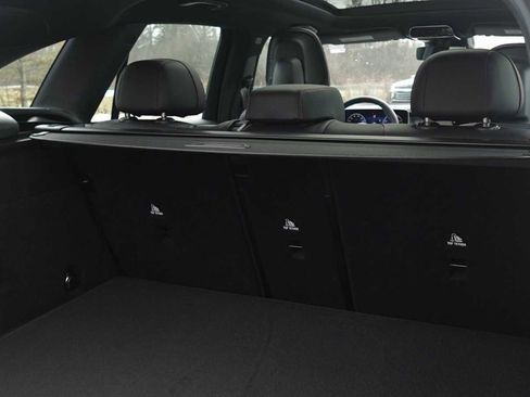 New 2026 Mercedes-Benz GLC 43 AMG AMG GLC 43 image 19