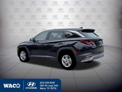 New 2026 Hyundai Tucson SE image 4