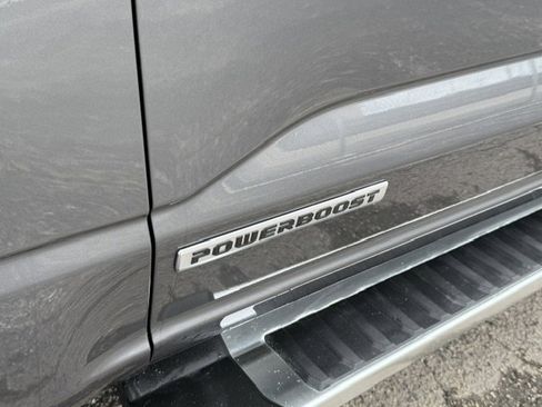 Used 2025 Ford F150 Lariat w/ Equipment Group 502A High image 9