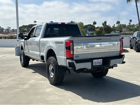 Used 2026 Ford F250 Platinum w/ Platinum Plus Package AWD/4WD image 4