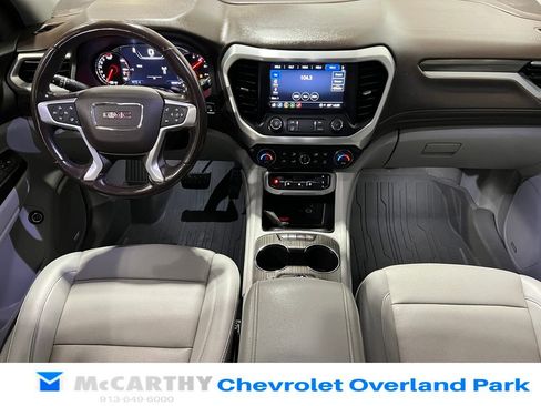 Used 2021 GMC Acadia SLT w/ Technology Package FWD image 30