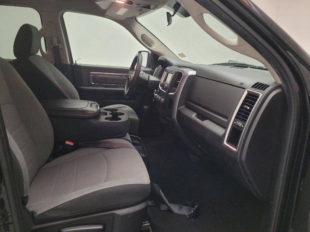 Used 2021 RAM 1500 Classic SLT RWD image 21