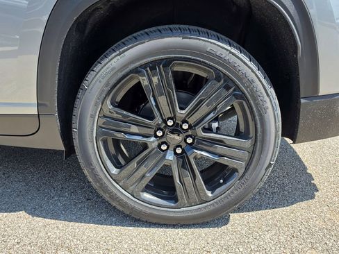 New 2026 GMC Acadia Elevation w/ Black Edition AWD/4WD image 39