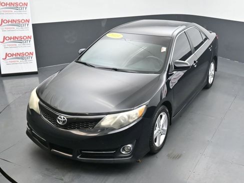 Used 2013 Toyota Camry SE image 26