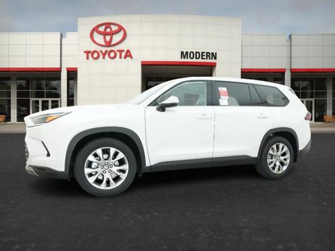 New 2026 Toyota Grand Highlander Limited image 8