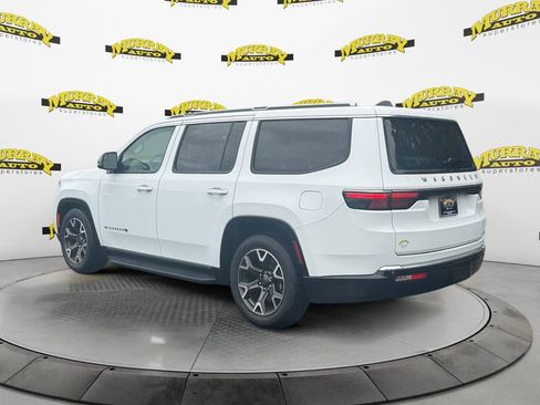 Used 2024 Jeep Wagoneer Series III AWD/4WD image 3