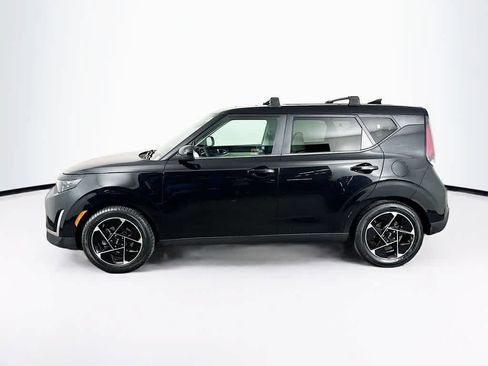 Used 2023 Kia Soul EX FWD image 3