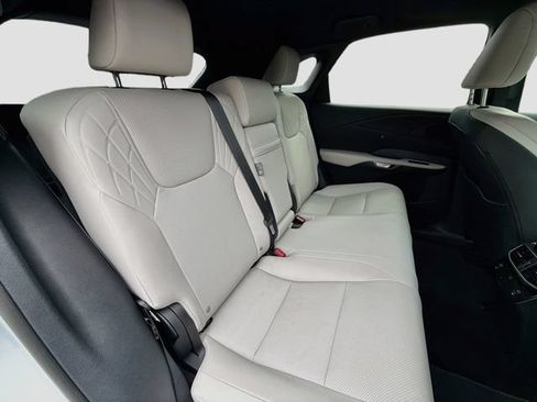 Used 2024 Lexus RX 350 Premium w/ Accessory Package AWD/4WD image 26