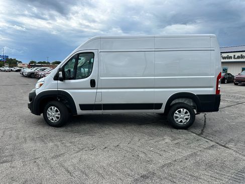 Used 2025 RAM ProMaster 1500 w/ Quick Order Package 22H SLT+ image 2