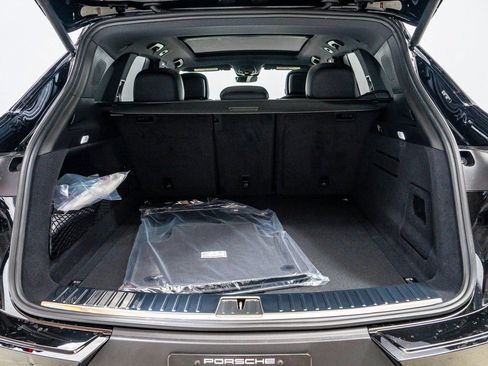 New 2026 Porsche Cayenne AWD/4WD image 29