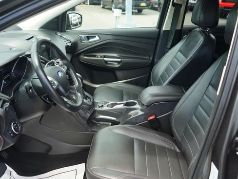 Used 2016 Ford Escape Titanium AWD/4WD image 12