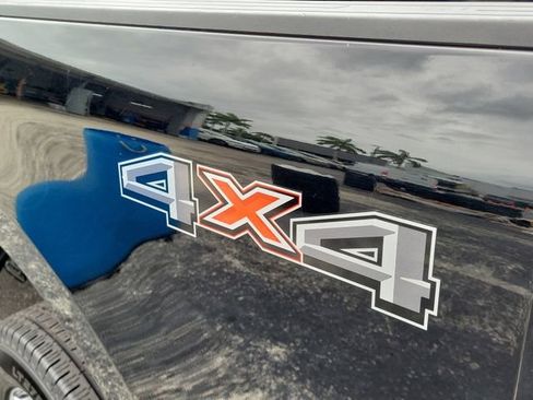 Used 2025 Ford F250 XLT AWD/4WD image 4