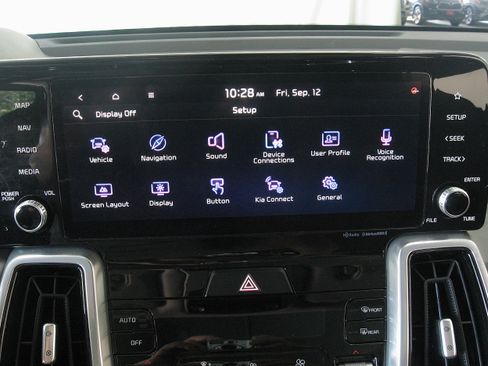 Used 2023 Kia Sorento SX image 15