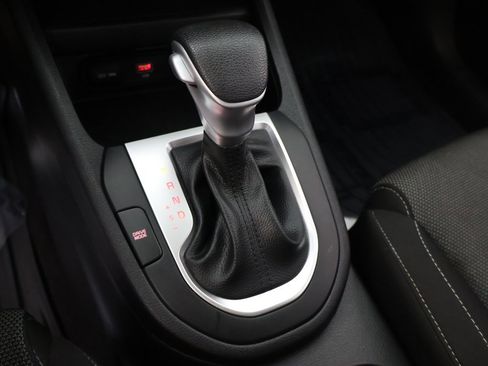 Used 2023 Kia Forte LXS w/ LXS Technology Package image 39