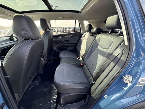 New 2026 Volkswagen Tiguan SE AWD/4WD image 22