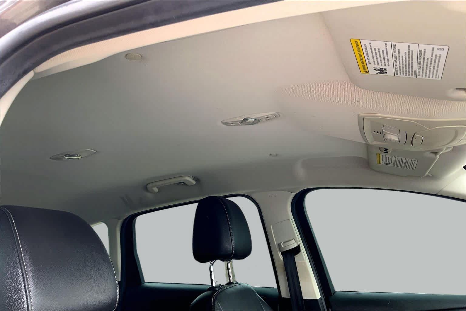Used 2013 Ford C-MAX SEL FWD image 13