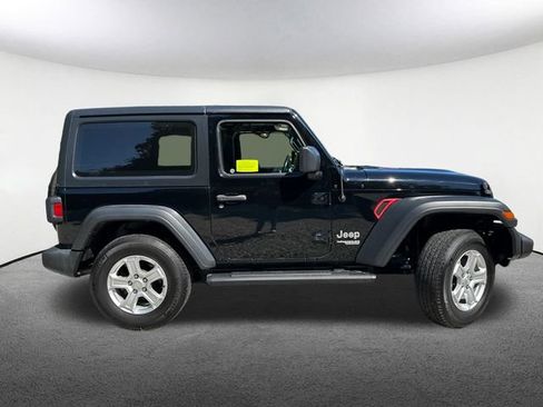 Used 2019 Jeep Wrangler Sport AWD/4WD image 15