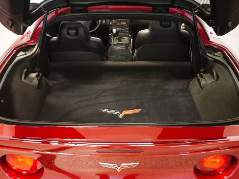 Used 2012 Chevrolet Corvette Coupe RWD image 29