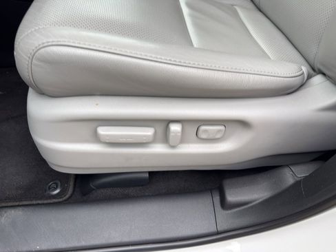 Used 2023 Honda Passport EX-L image 11