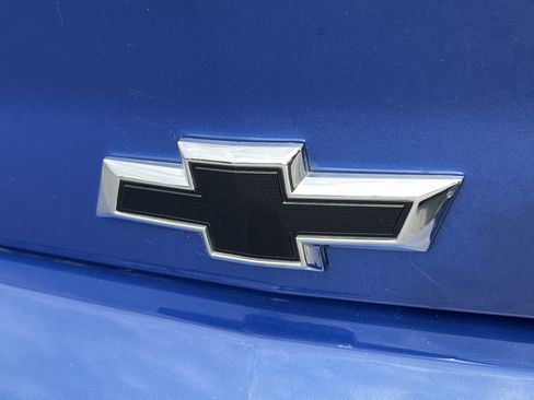 Used 2022 Chevrolet Camaro LT image 8