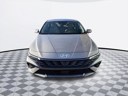New 2026 Hyundai Elantra Limited image 3