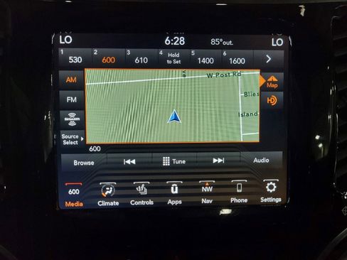 Used 2020 Jeep Cherokee Limited AWD/4WD image 25