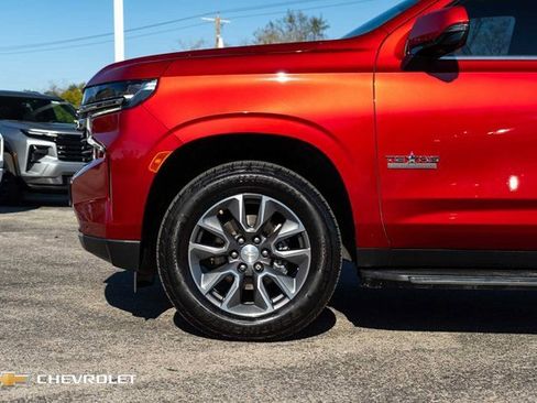 Used 2022 Chevrolet Tahoe LT w/ Luxury Package image 11