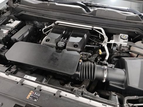 Certified 2023 Chevrolet Colorado Z71 w/ Z71 Convenience Package 2 image 32