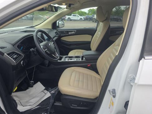 Used 2023 Ford Edge SEL w/ Convenience Package AWD/4WD image 2