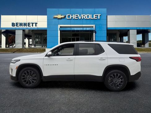 Used 2023 Chevrolet Traverse RS AWD/4WD image 4