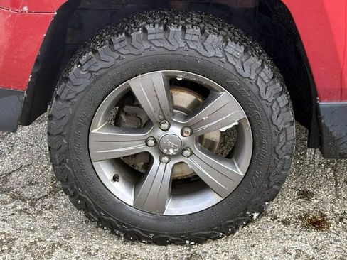 Used 2015 Jeep Patriot High Altitude image 8