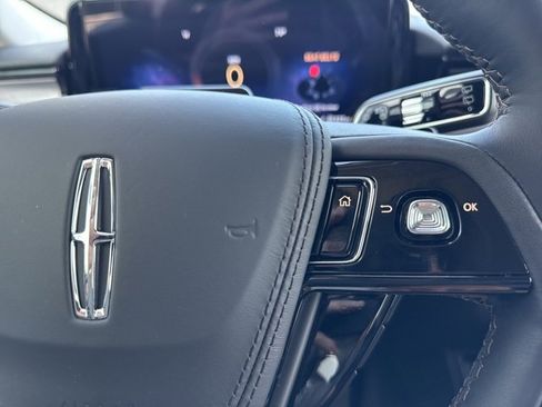 New 2025 Lincoln Aviator Premiere image 19