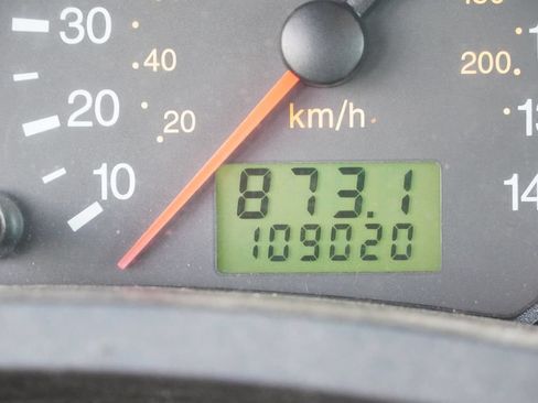 Used 2007 Ford Focus ZX4 Sedan FWD image 4