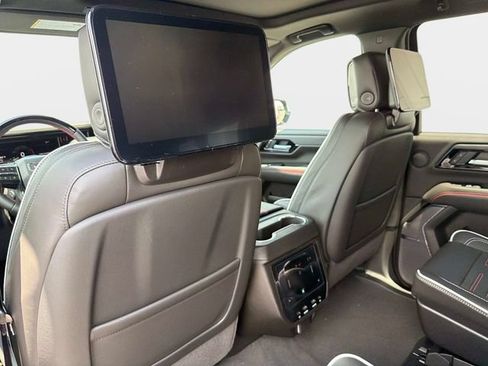New 2026 GMC Yukon XL AT4 Ultimate AWD/4WD image 13