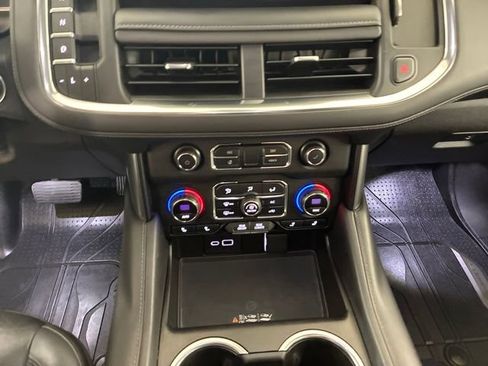 Certified 2021 Chevrolet Tahoe LT w/ LT Signature Plus Package AWD/4WD image 21