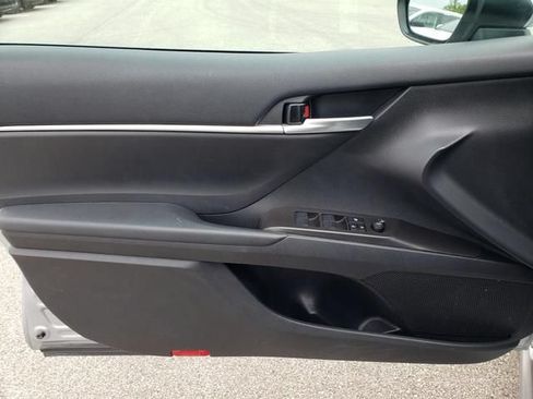 Used 2024 Toyota Camry SE FWD image 10