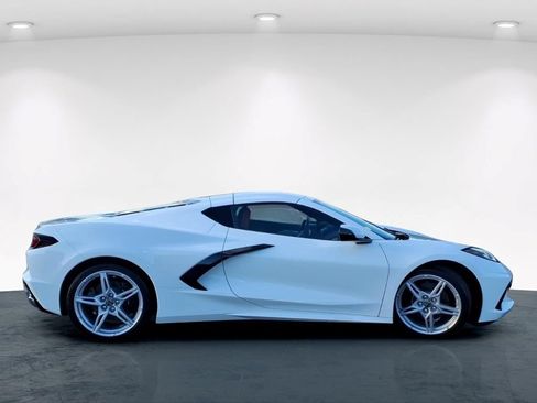 Used 2020 Chevrolet Corvette Stingray Preferred Cpe w/ 2LT Preferred Equipment Group RWD image 7