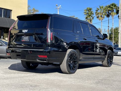 Used 2021 Cadillac Escalade ESV Sport w/ Driver Assist Tech Package image 22