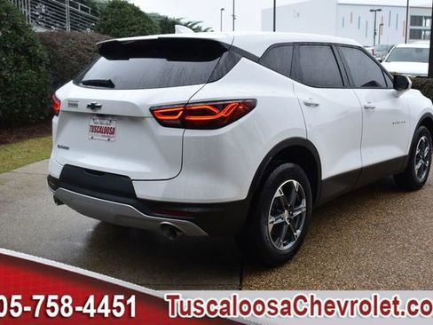 Used 2025 Chevrolet Blazer LT image 10